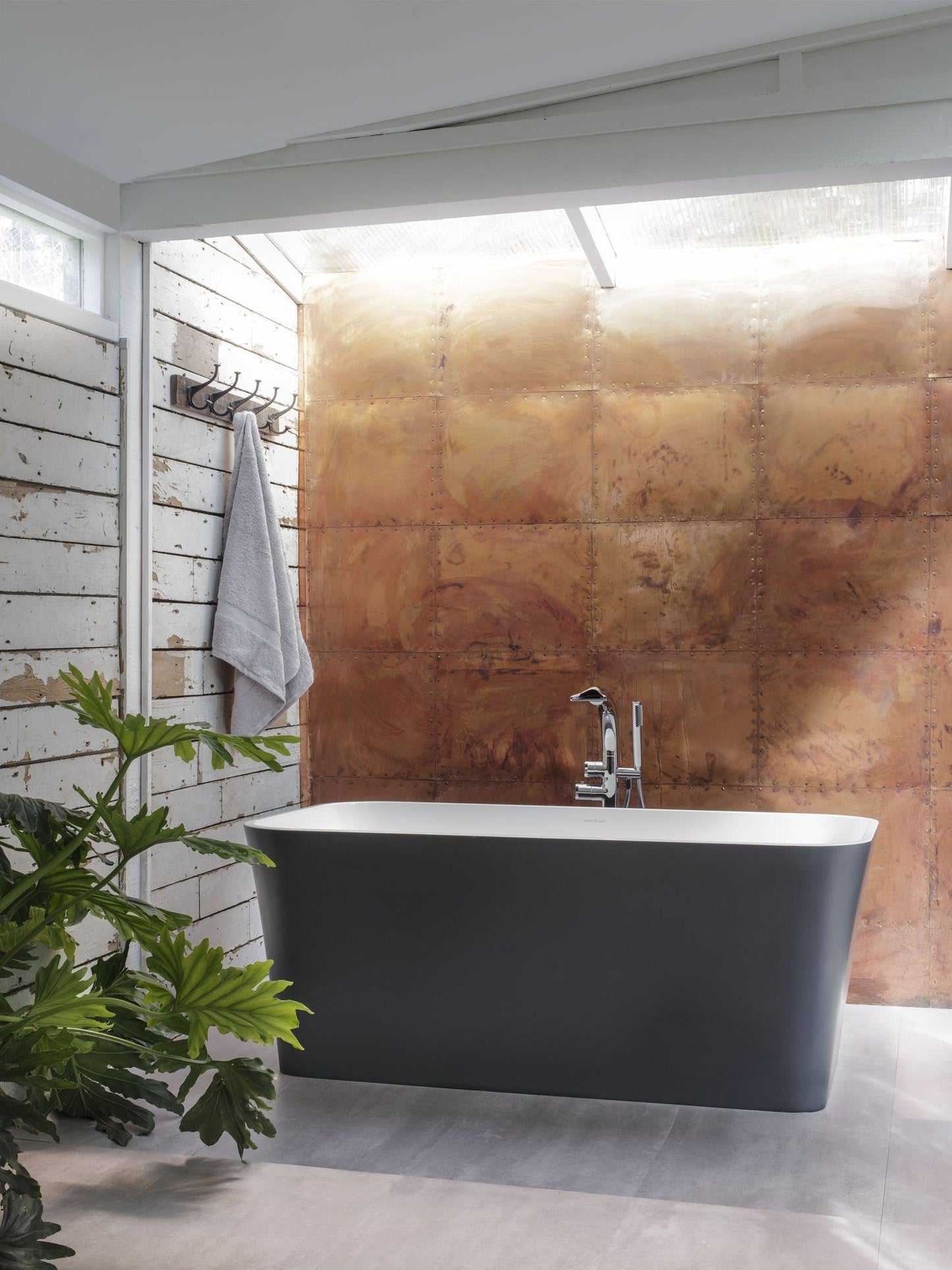 Edge Freestanding Bathtub - Bilden Home & Hardware Market