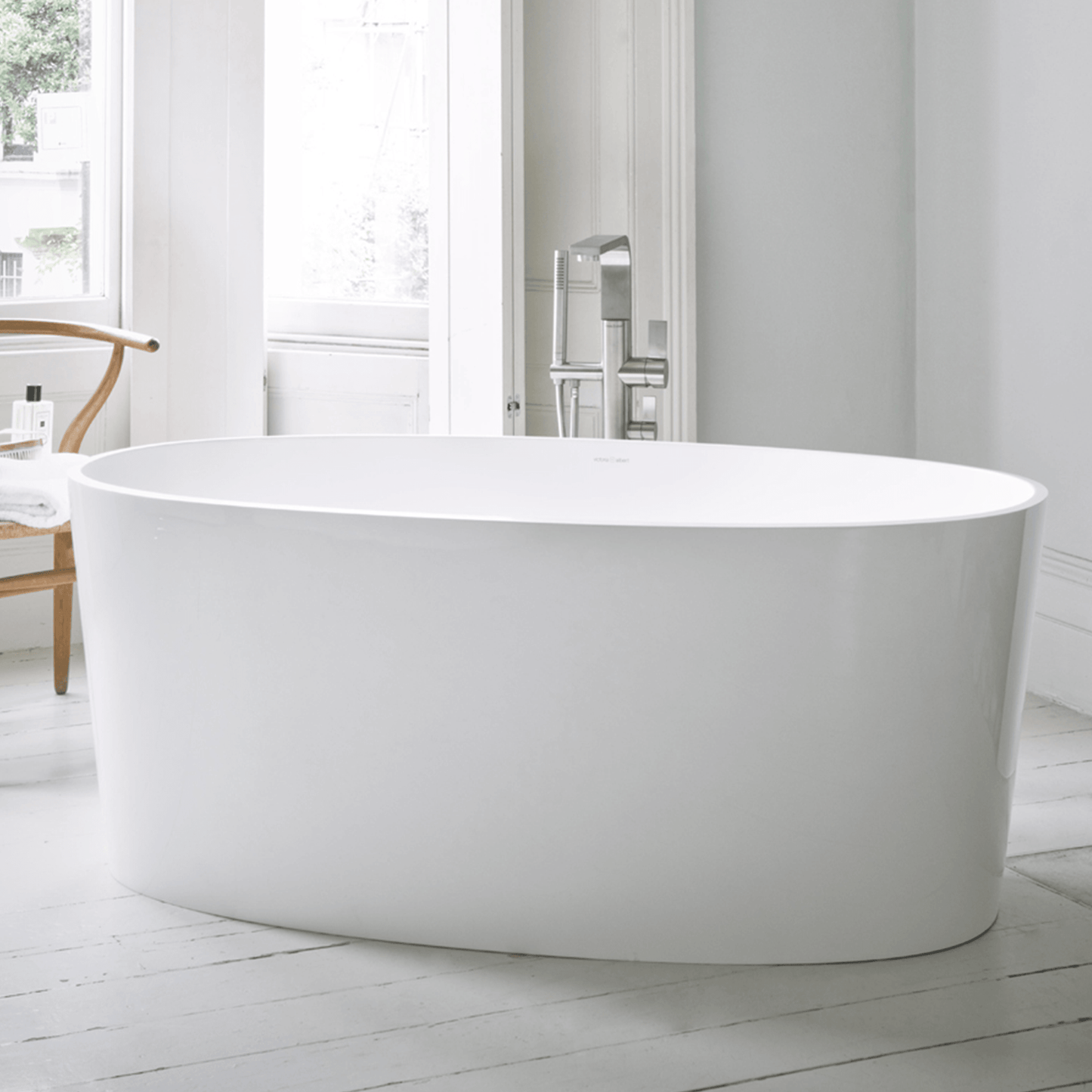 ios Freestanding Bath Tub - Bilden Home & Hardware Market