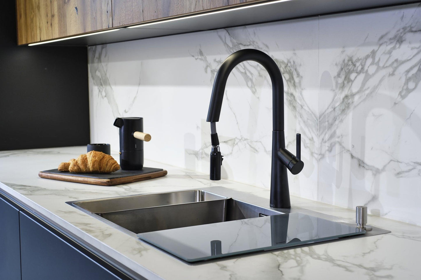 Ludik Single Lever Kitchen Mixer with Pull Down Spray - Bilden Home & Hardware Market